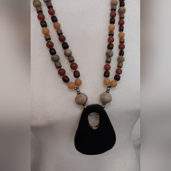 Vintage Stone and Wood Beaded Necklace Geometric Inlay Pendant Neutral Colors - Picture 9 of 16